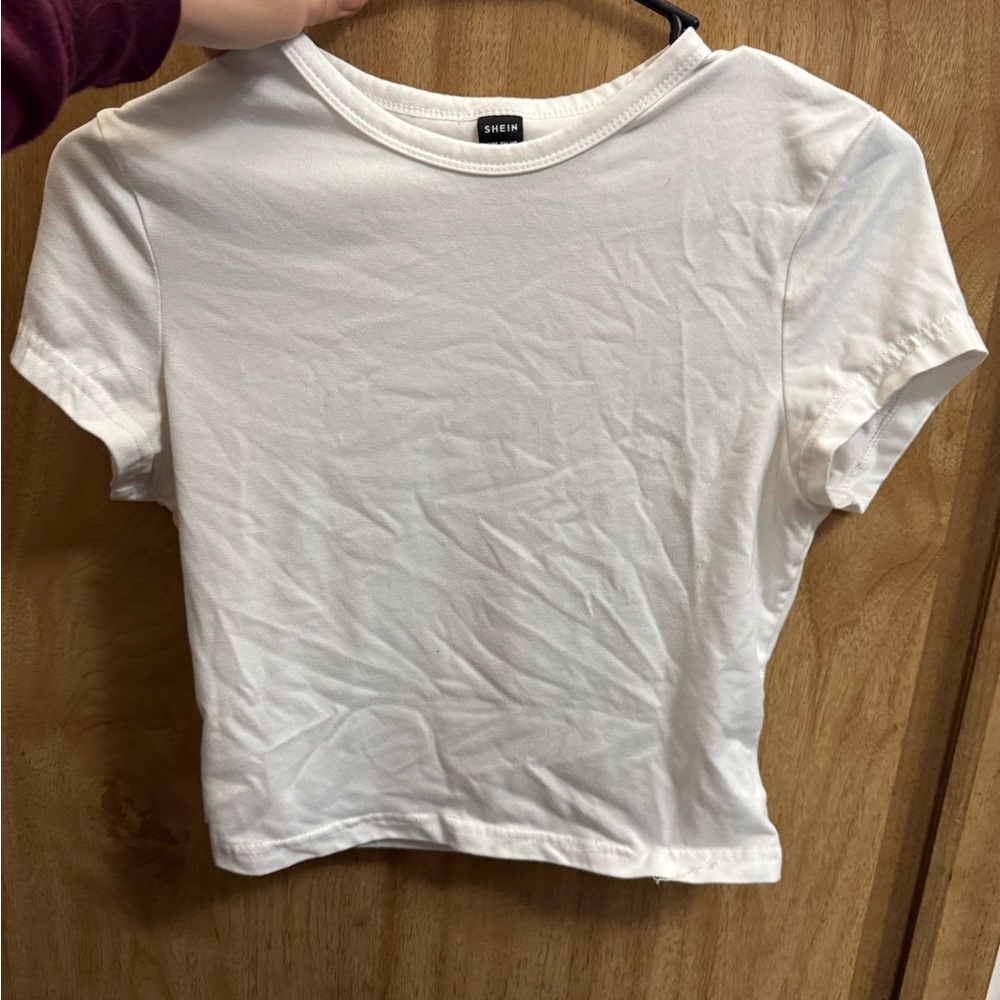 SHEIN White Casual Crop Top